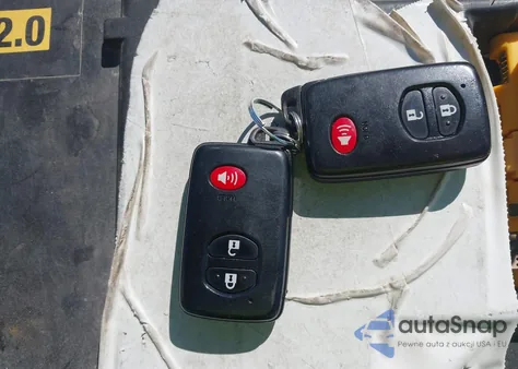 2015 Toyota Prius V Three из США, поврежденный, VIN JTDZN3EU9FJ019591